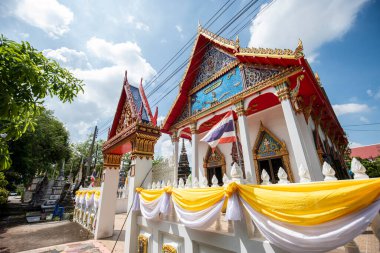 Tayland 'ın Chachoengsao ilindeki Mueang Chachoengsao şehrinde Wat Thep Nimit. Tayland, Chachoengsao, 5 Kasım 2023