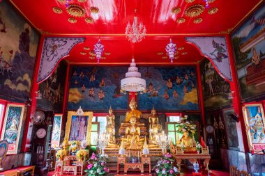 Tayland 'ın Chachoengsao ilindeki Mueang Chachoengsao şehrinde Wat Thep Nimit. Tayland, Chachoengsao, 5 Kasım 2023