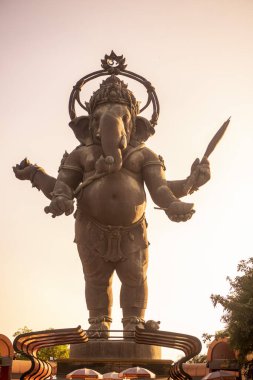 Khlong Khuean Shri Ganesh Uluslararası Parkı Tayland 'ın Chachoengsao eyaletindeki Mueang Chachoengsao şehrinin yakınlarında. Tayland, Chachoengsao, Kasım, 3, 2023