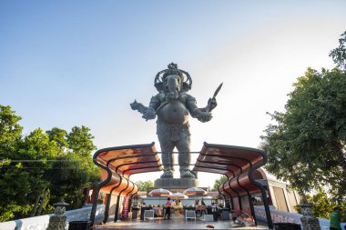 Khlong Khuean Shri Ganesh Uluslararası Parkı Tayland 'ın Chachoengsao eyaletindeki Mueang Chachoengsao şehrinin yakınlarında. Tayland, Chachoengsao, Kasım, 3, 2023