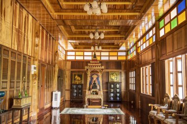 Tayland 'ın Chachoengsao şehrindeki Mueang Chachoengsao şehrinin yakınındaki Wat Pho Bang Khla Tapınağı' nda. Tayland, Chachoengsao, 4 Kasım 2023