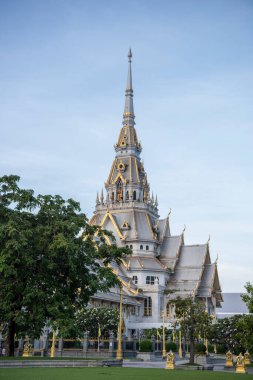 Wat Sothon Wararam Worawihan, Tayland 'ın Chachoengsao şehrindeki Mueang Chachoengsao şehrinde. Tayland, Chachoengsao, Kasım, 3, 2023