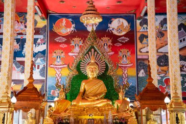 Tayland, Ubon Ratchathani - 23 Kasım 2023: Buddha Wat Liab 'ın içinde Udon Ratchathani ve Tayland' ın Ubon Ratchathani ili. 