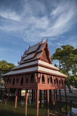 Wat Thung Si Mueang Ubon Ratchathani ve Tayland 'ın Ubon Ratchathani şehrinde. Tayland, Ubon Ratchathani, 22 Kasım 2023