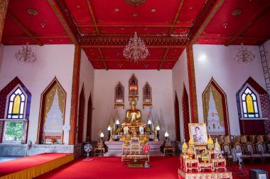 Tayland, Ubon Ratchathani - 23 Kasım 2023: Wat Si Ubon Rattanaram 'ın içinde Buda Udon Ratchathani ve Tayland Ubon Ratchathani.