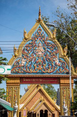 Wat Maha Wanaram Udon Ratchathani ve Ubon Ratchathani 'nin şehir merkezinde, Tayland, 23 Kasım 2023.