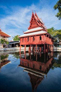 Wat Thung Si Mueang Ubon Ratchathani ve Tayland 'ın Ubon Ratchathani şehrinde. Tayland, Ubon Ratchathani, 22 Kasım 2023