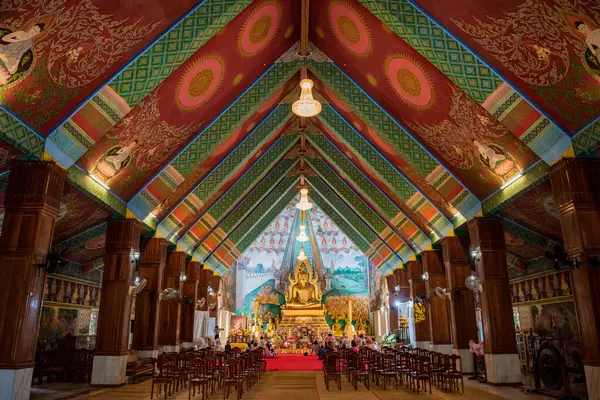 ウボン ラチャタニ 2023年11月25日 ウドン ラチャタニとタイのウボン ラチャタニ州の市内中心部にあるワット プラドの仏教 — ストック写真