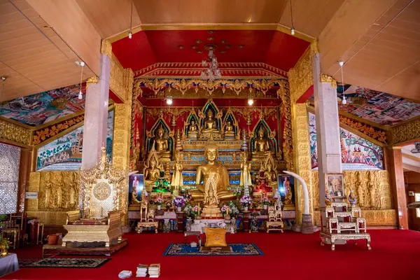 Tailândia Ubon Ratchathani Novembro 2023 Wat Tai Phrachao Yai Ong — Fotografia de Stock