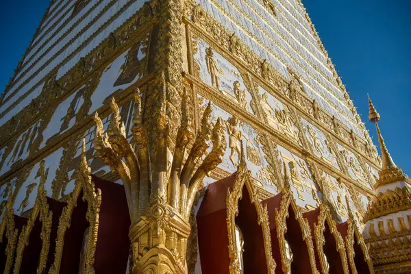 Thailand Ubon Ratchathani November 2023 Sri Maha Pho Chedi Van — Stockfoto