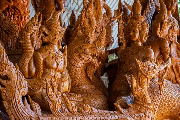 Таиланд Ubon Ratchathani November 2023 Detail Real Carve Wax Candle — стоковое фото