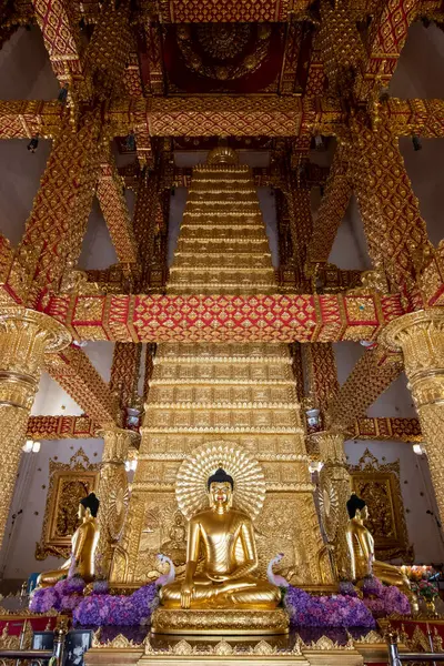 Thailand Ubon Ratchathani November 2023 Sri Maha Pho Chedi Wat — Stock Photo, Image