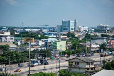 Tayland, Nakhon Pathom - 13 Kasım 2023: Tayland Nakhon Pathom ve Nakhon Pathom İli şehir merkezine bakın. 