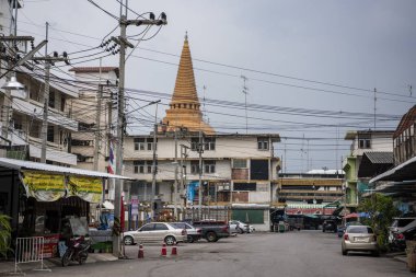 Tayland, Nakhon Pathom - 11 Kasım 2023: Nakhon Pathom 'da Phra Pathom Chedi ve Tayland' da Nakhon Pathom.