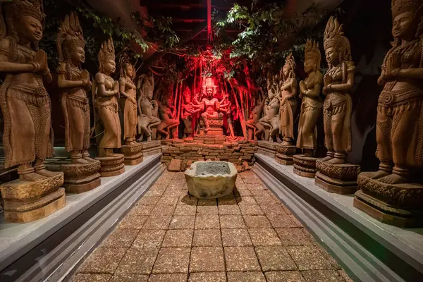 Thajsko Nakhon Pathom Listopad 2023 Dřevořezbářské Figurky Muzeu Dřeva Blízkosti — Stock fotografie