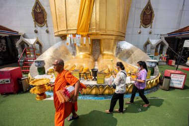 Wat Intharawihan 'ın Buda Ayakları Tayland' ın Bangkok şehrindeki Thewet 'de. Tayland, Bangkok, 9 Aralık 2023