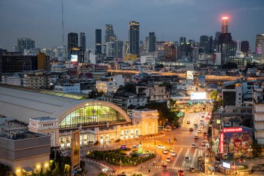 Tayland 'ın Bangkok şehrindeki eski Hua Lamphong Tren İstasyonu. Tayland, Bangkok, 6 Kasım 2023