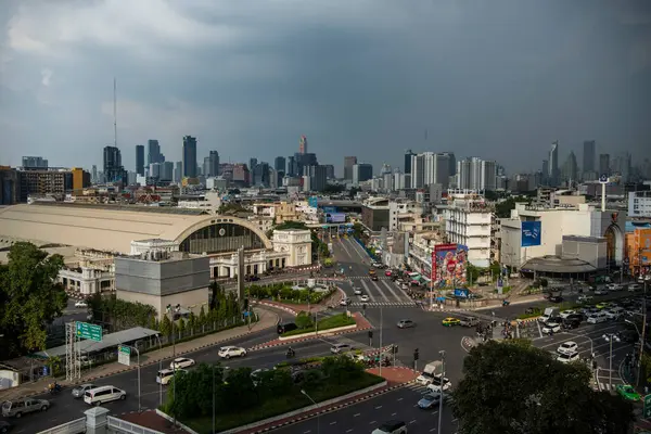 Tayland 'ın Bangkok şehrindeki eski Hua Lamphong Tren İstasyonu. Tayland, Bangkok, 7 Kasım 2023