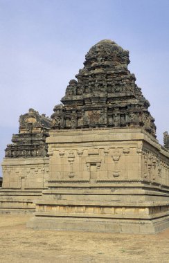 Hindistan 'ın Karnataka ilindeki Hampi kasabası yakınlarındaki Vijaya Vittala Tapınağı' nın kalıntıları..