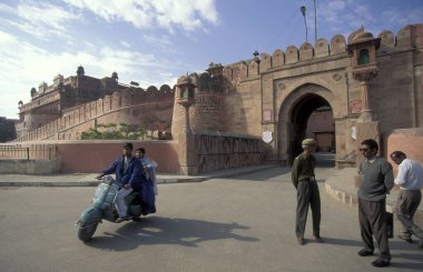 the architecture of the Agra Fort in the city of Agra in the Province of Uttar Pradesh in India.  India, Agra, April, 1998 clipart