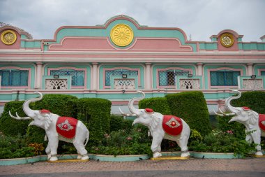 Pattaya City yakınlarındaki Sukhawadee Sarayı ve Tayland 'daki Chonburi ili yakınlarındaki Sukhawadee Sarayı' nın detayları, Kasım 2024