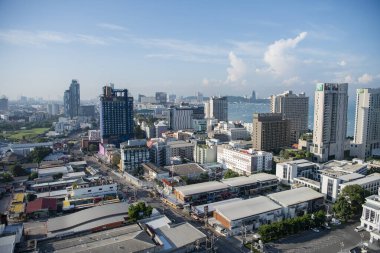 Pattaya 'nın Skyline' ı, Pattaya 'daki Dai Song Yolu ve Pattaya Körfezi ve Tayland' daki Chonburi Bölgesi, Pattaya, Kasım 2024