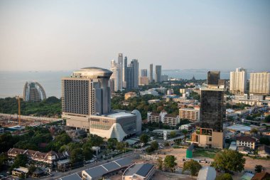 Naklua City 'deki Büyük Merkez Noktası manzarası Pattaya şehri ve Tayland' da Chonburi ili yakınlarındaki Hotel Centre Point 'ten, Ekim 2024