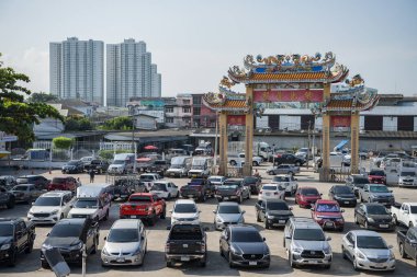 Pattaya Şehri yakınlarındaki Naklua şehrindeki Poi Sian Jow Tapınağı ve Tayland 'daki Chonburi şehri, Pattaya, Kasım 2024