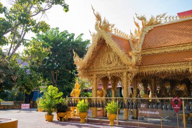 Tayland 'ın Pattaya kenti ve Chonburi ilindeki Manastır ve Wat Nong Ao manzarası, Kasım 2024