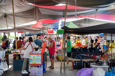 Tayland, Tayland ve Rayong 'daki Star Night Bazaar aerea' daki bit pazarı, 28 Ekim 2024