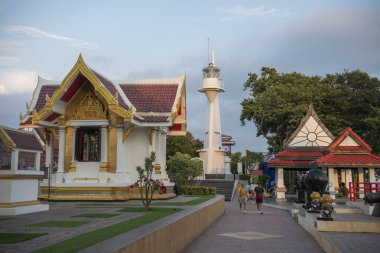 Tayland 'ın Chonburi ilindeki Khao Laem Pu Chao Manzarası Tapınağı, 29 Ekim 2024