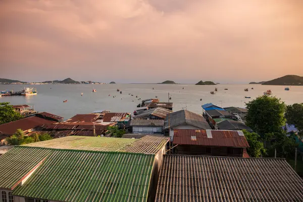 Tayland, Tayland, Sattahip, 28 Ekim 2024 'te Chonburi iline bağlı Sattahip eski kasabasının manzarası.