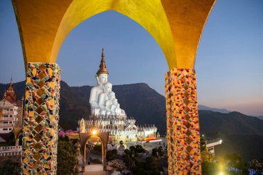 Pha Sorn Kaew, Tayland 'ın Phetchabun ilindeki Khao Kho Dağları' nda. Tayland, Phetchabun, 3 Aralık 2024