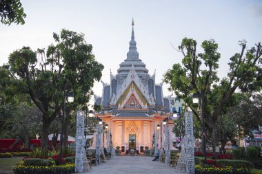 Khon Kaen Şehir Merkezi 'ndeki Şehir Sütun Tapınağı ve Tayland' daki Khon Kaen ili. Tayland, Khon Kaen, 8 Aralık 2024