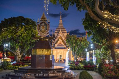 Khon Kaen Şehir Merkezi 'ndeki Şehir Sütun Tapınağı ve Tayland' daki Khon Kaen ili. Tayland, Khon Kaen, 8 Aralık 2024