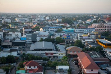 Tayland 'da Khon Kaen ilinin şehir merkezinin manzarası. Tayland, Khon Kaen, 4 Aralık 2024
