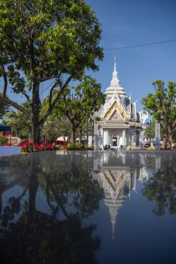Khon Kaen Şehir Merkezi 'ndeki Şehir Sütun Tapınağı ve Tayland' daki Khon Kaen ili. Tayland, Khon Kaen, 4 Aralık 2024