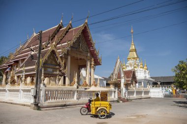 Khon Kaen Şehir Merkezi 'nden Wat Klang ve Tayland' dan Khon Kaen. Tayland, Khon Kaen, 5 Aralık 2024