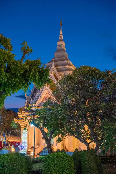 Khon Kaen Şehir Merkezi 'ndeki Şehir Sütun Tapınağı ve Tayland' daki Khon Kaen ili. Tayland, Khon Kaen, 8 Aralık 2024