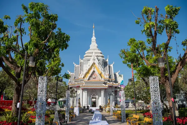 Khon Kaen Şehir Merkezi 'ndeki Şehir Sütun Tapınağı ve Tayland' daki Khon Kaen ili. Tayland, Khon Kaen, 4 Aralık 2024