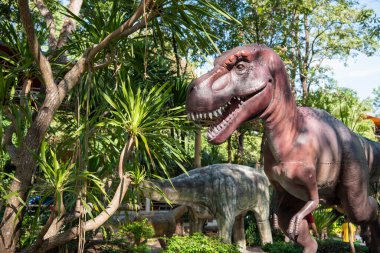 Tayland 'ın Khon Kaen ilindeki Amphoe Phu Wiang' daki Phu Wiang Dinozor Müzesi 'nde bir dinozor. Tayland, Khon Kaen, 6 Aralık 2024