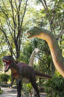 Tayland 'ın Khon Kaen ilindeki Amphoe Phu Wiang' daki Phu Wiang Dinozor Müzesi 'nde bir dinozor. Tayland, Khon Kaen, 6 Aralık 2024