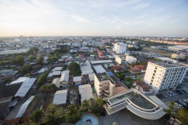 Tayland 'da Khon Kaen ilinin şehir merkezinin manzarası. Tayland, Khon Kaen, 4 Aralık 2024