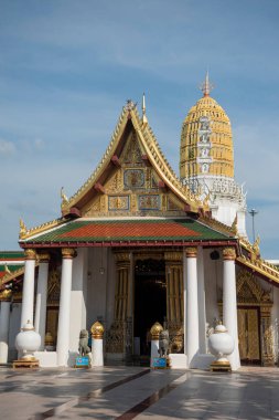 Wat Phra Si Rattana Mahathat 'dan Chedi Tayland' ın Phitsanulok şehrinde. Tayland, Phitsanulok, Kasım 29, 2024.