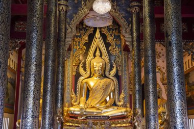 Wat Nang Phaya Ruen Kaew 'in içindeki Buda Tayland' ın Phitsanulok şehrinde. Tayland, Phitsanulok, Kasım 29, 2024.
