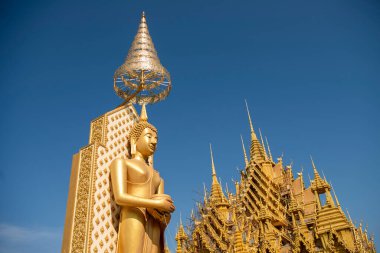 Wat Chan Tawan Tok, Tayland 'ın kuzeyinde, Phitsanulok şehrinde. Tayland, Phitsanulok, 30 Kasım 2024.