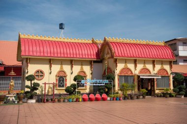 Wat Tha Thanon, Tayland 'ın Uttaradit iline bağlı Uttaradit şehrinde. Tayland, Uttaradit, 26 Kasım 2024.