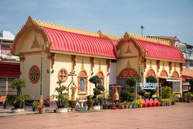 Wat Tha Thanon, Tayland 'ın Uttaradit iline bağlı Uttaradit şehrinde. Tayland, Uttaradit, 26 Kasım 2024.