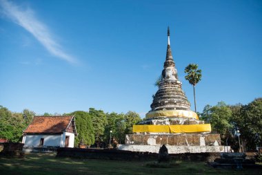 Wat Phra Fang, Tayland 'ın Uttaradit ilindeki Uttaradit şehrinin yakınlarında. Tayland, Uttaradit, 28 Kasım 2024.