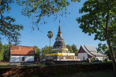Wat Phra Fang, Tayland 'ın Uttaradit ilindeki Uttaradit şehrinin yakınlarında. Tayland, Uttaradit, 28 Kasım 2024.
